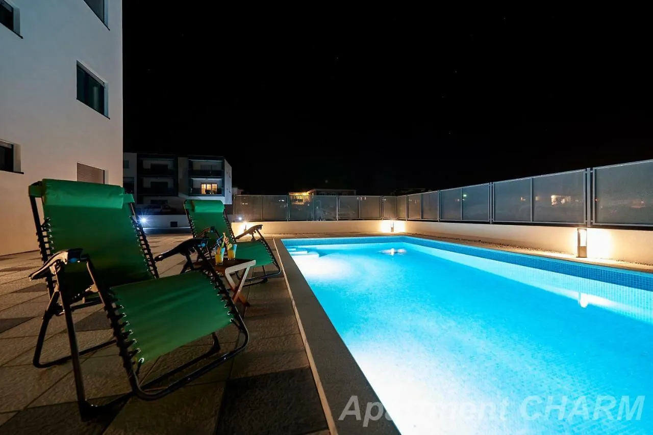 Luxury Apartment Charm With Pool Trogir